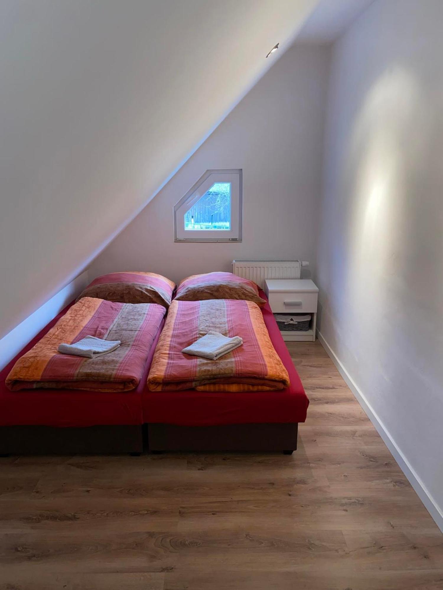 Apartman Nikol Прьевидза Экстерьер фото